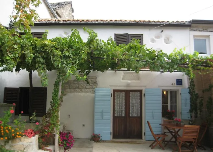 Holiday Home Trostova Kuca